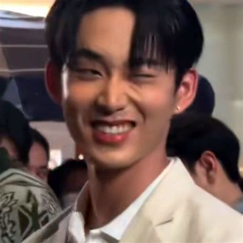 World Bord Est Wallpaper 的图像结果