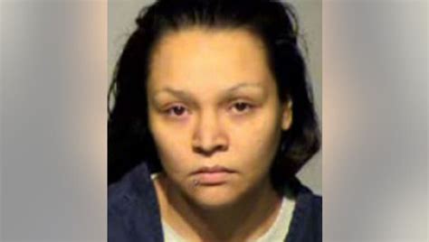 Woman accused of driving drunk, crashing minivan with 8 children inside ...