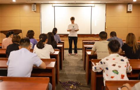 河南省电力公司2020年新员工入职教育培训升旗仪式暨入营动员在学校举行-培训管理部