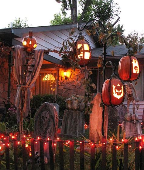 outdoor halloween decorations