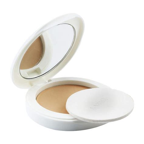 Lakme Perfect Radiance Skin Lightening Compact Powder, Ivory Fair 01 ...