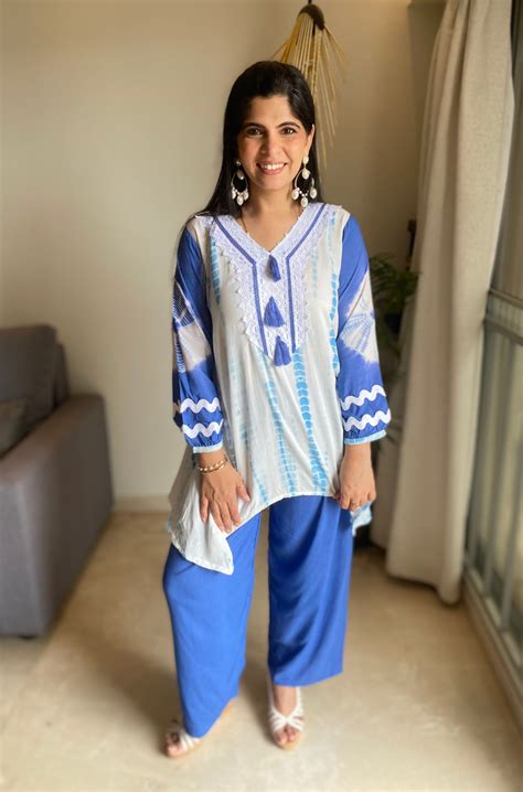 LEHER- Blue Tie & dye Two Piece Handkerchief Cut Set - Ishnya