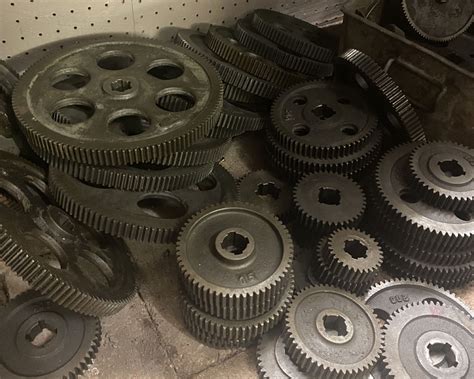 Old Engineering Tools 的图像结果