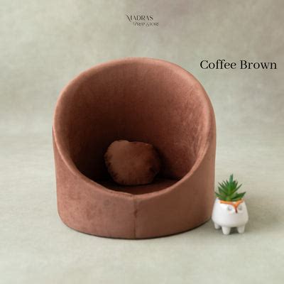 Benches & Chairs – Madras Prop Store