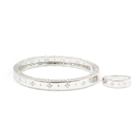 Clove Carved Silver plated bracelet and ring combo – Mahttab