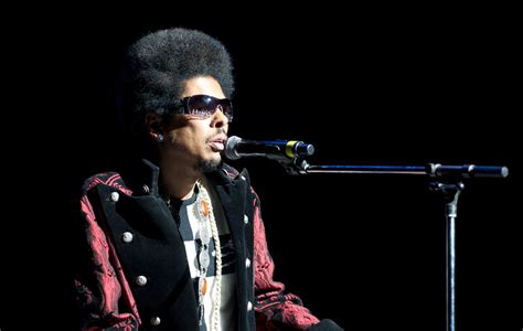 Tributes paid to rapper Shock G of Digital Underground, who has died ...