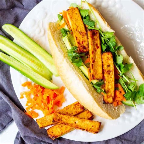 Vegan Banh Mi Sandwiches with Sweet Chili Air Fryer Tofu - Very Veganish