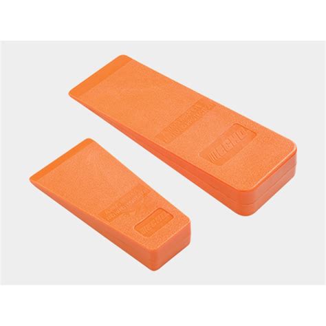 Rezultat imagine pentru Using Tree Felling Wedges