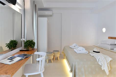 Deluxe Double Room | Ammos Luxury Rooms & Home