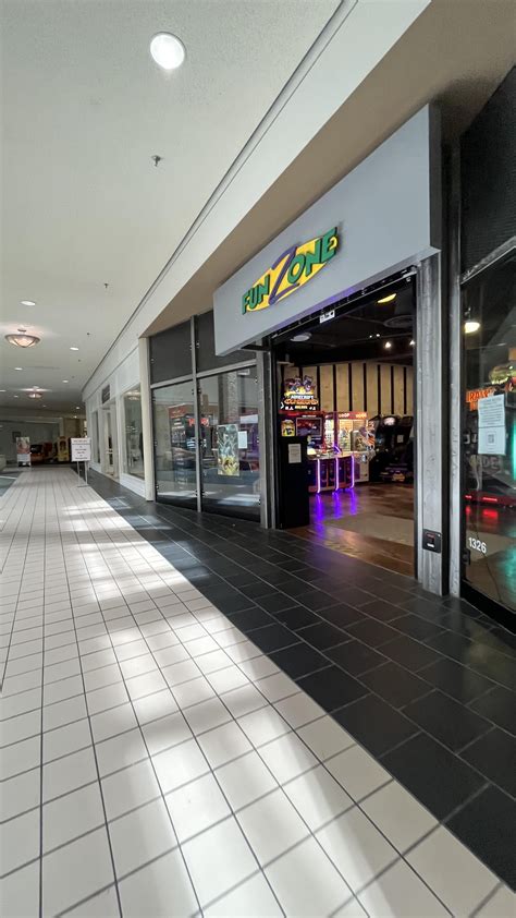 Visiting the Spring Hill Mall in West Dundee, Illinois one last time before it’s closure on 3/22 ...