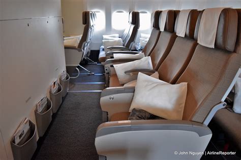 Touring Swiss's New Flagship Boeing 777-300ER - AirlineReporter ...