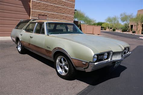 No Reserve: 1968 Oldsmobile Vista Cruiser for sale on BaT Auctions - sold for $11,968 on August ...