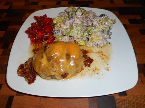 Keto Hamburger LowCarb Primal GrainFree - Diabetic Chef's Recipes