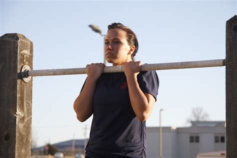 Flexed Arm Hang Test at Sebastian Vosz blog