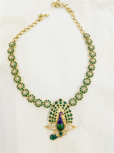 Enchanted Peacock – SolitaireStones