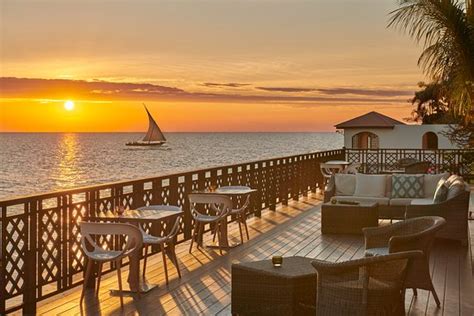 THE BEACH HOUSE RESTAURANT, Stone Town - Menu, Prices & Restaurant ...