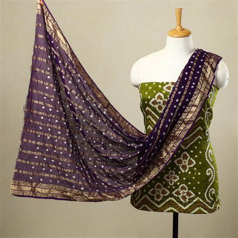 Bandhani Dress Materials - Buy Kutch Bandhani Printed Suit Material ...