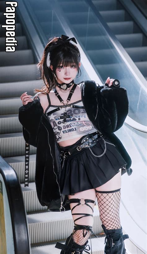 Shiliuyelei Nude Leaks - Photo #3858515 - Fapopedia