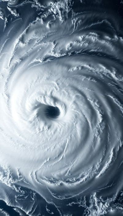 Hurricane Class 5 的图像结果