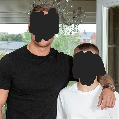 First time seeing my dad’s boner : r/gayincest_stories