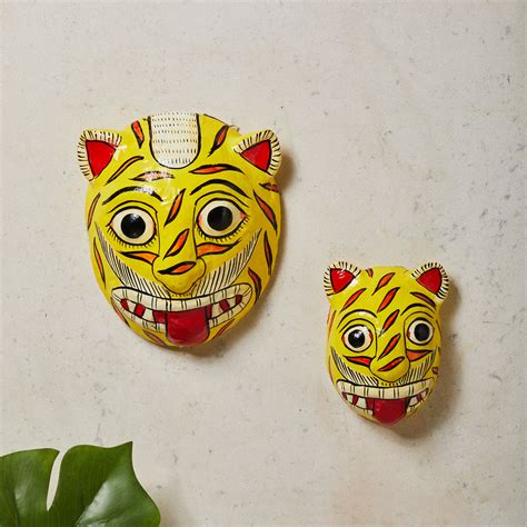 Cheriyal Tiger Wall Masks (Set of Two) – Kontha Crafts