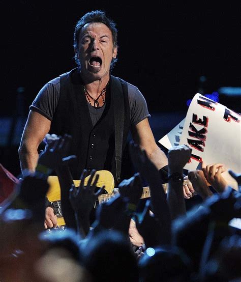 Bruce Springsteen announces more tour dates, including Philadelphia, D ...