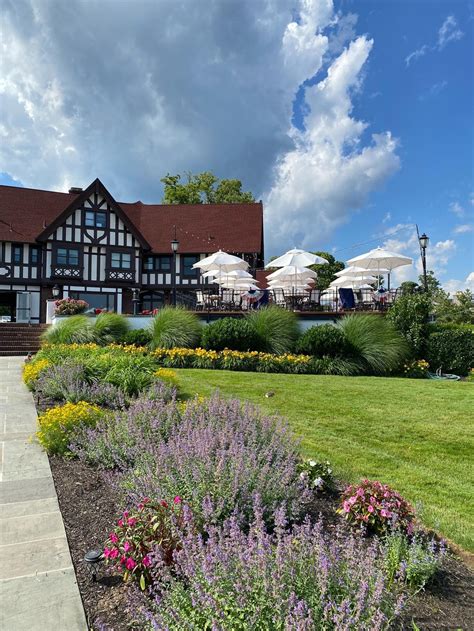 Shore Roar - concept by LarchmontShoreClub - Issuu