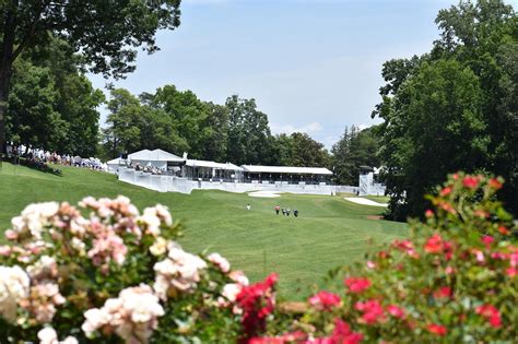 Community Outreach - Thornblade Club