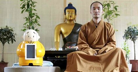 This 500-Year-Old Chinese Temple Has A Robot Buddhist Monk To Help You ...