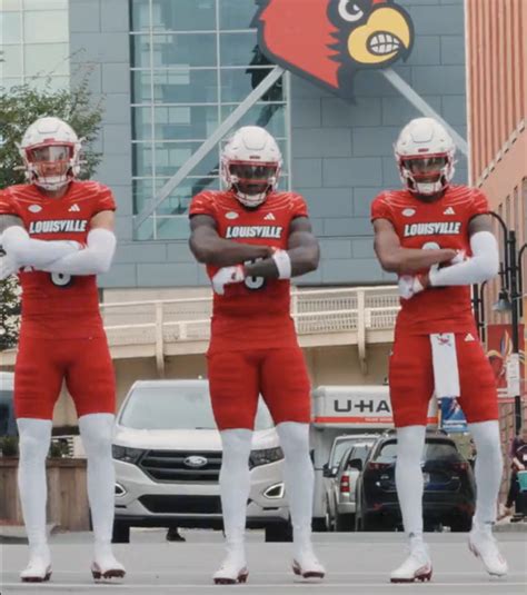 Game Day: Louisville vs. Duke - Card Chronicle