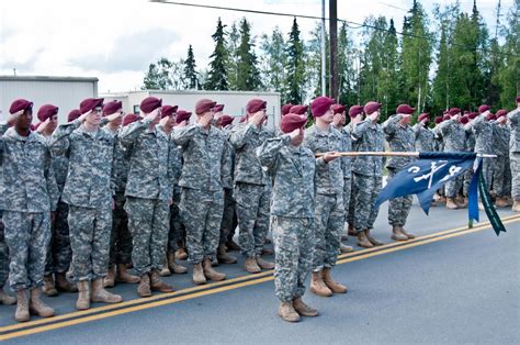 Blue Geronimo inducts Honorary Command Sergeant Major | Article | The ...