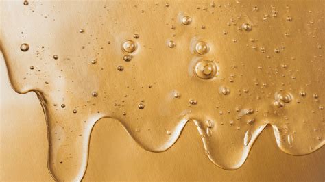 Unveiling the Natural Benefits of Hyaluronic Acid for Radiant Skin