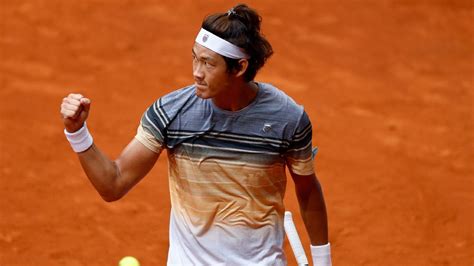 Zhang Zhizhen 1st Chinese man to reach Masters 1000 quarters - ESPN