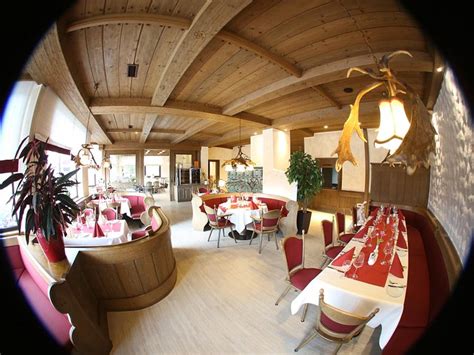 HOTEL & RESTAURANT AUF DEM KAMP (Hagen) - Hotel Reviews, Photos, Rate ...