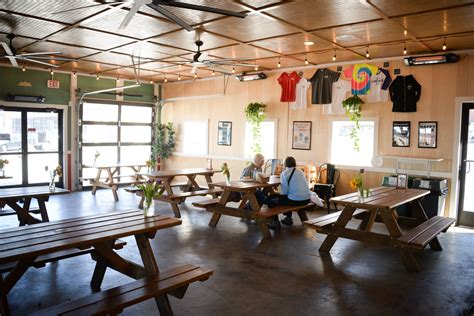 Local Pizza Place Community 的图像结果