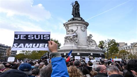 France: Four more students charged over teacher's beheading