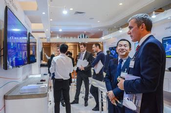 Example of Economic Globalization 的图像结果