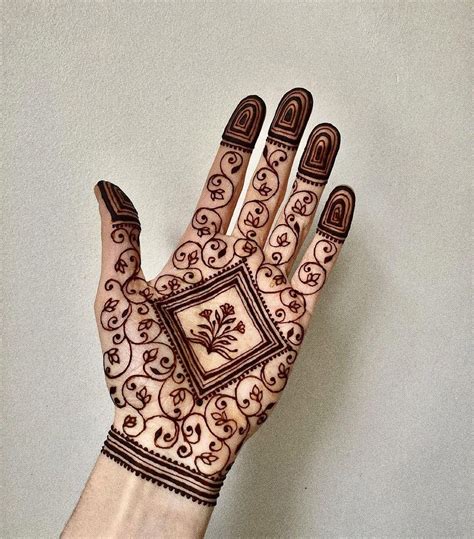 The art of Henna has been practiced in South Asia, Africa & the Middle ...