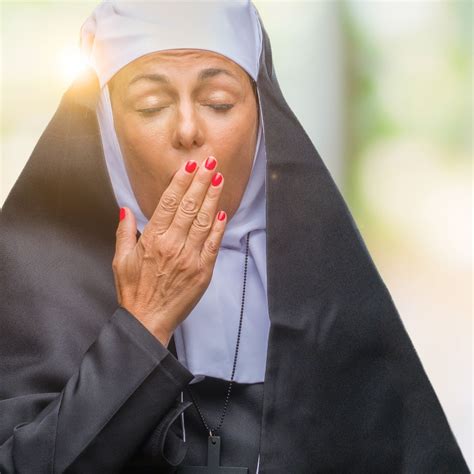 Spiritual Meaning of Yawning During Prayer or Meditation - Awakening State - is it good to yawn while praying