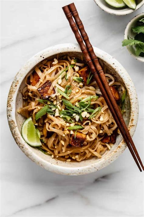 13 Quick & Easy Asian Noodle Recipes - Choosing Chia