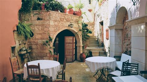 Veggie-licious: The Top 9 Vegetarian Restaurants in Delhi - DelhiSnap