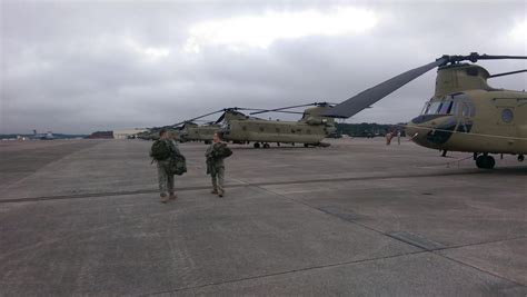 NY Guard aviators move up to CH-47F | Article | The United States Army