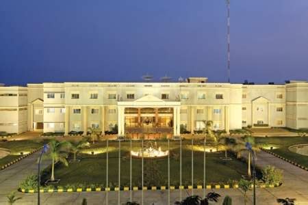 Engineering College 的图像结果