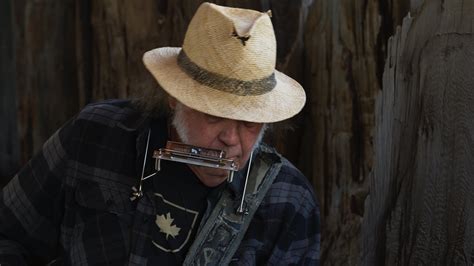 neil young and the chrome hearts - Love Earth at Hollywood Bowl on Sep ...