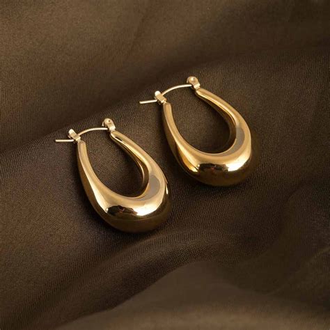 U-shaped Chunky Earrings – PALMONAS
