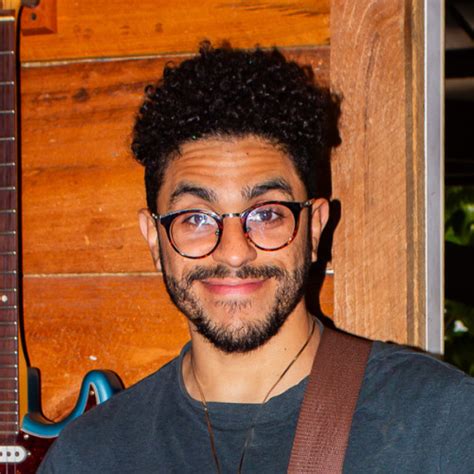 Amine - Guitar teacher - ₹3002/h