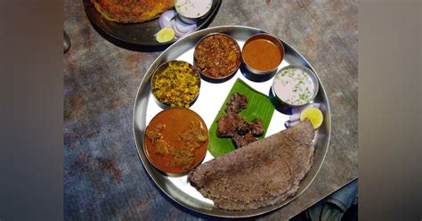 Seafood Craving? This Pretty Cool Spot In Dadar Will Be Worth It | LBB