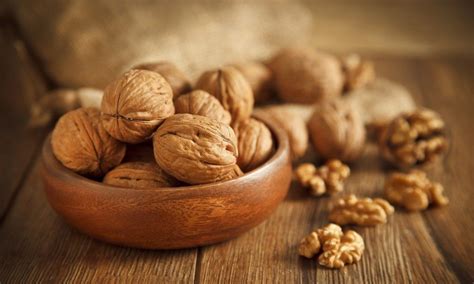Walnut Giri: Nutrition and Health Benefits That You Might Not Know