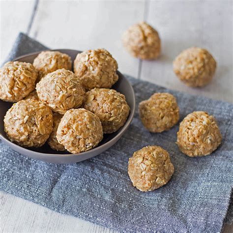 Toasted Coconut and Peanut Butter Energy Bites - Half Cup Habit