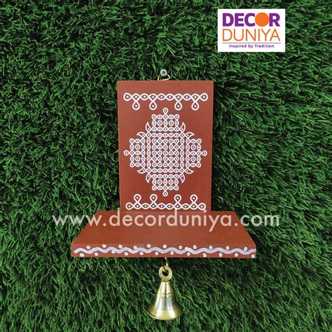 Wooden Kolam Wall Shelf, Vilakku Madam - VM2 – Decor Duniya